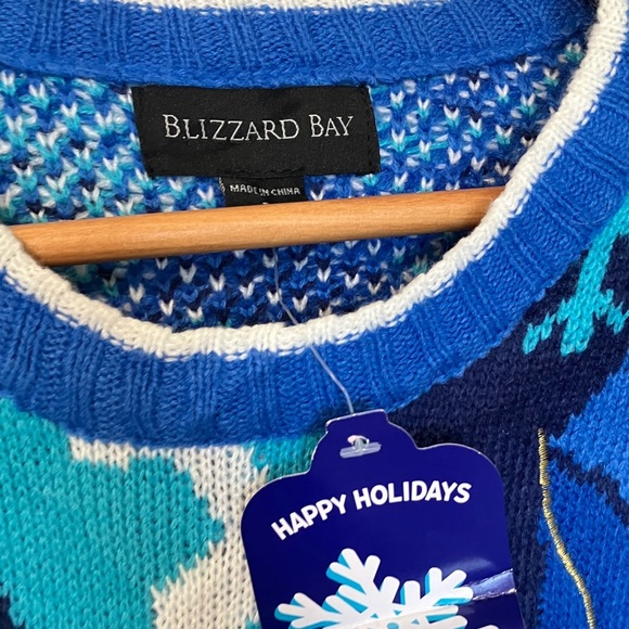 NWT Blizzard Bay Blue and White Cat Sweater - Picture 3 of 8